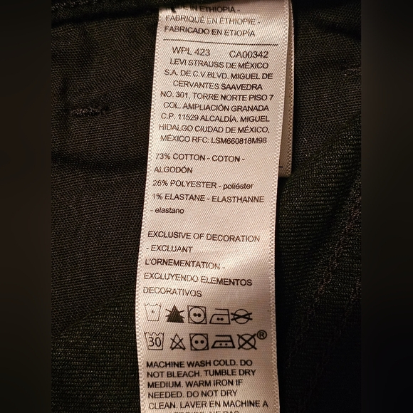 Signature Levi Strauss & Co Mens Black Jeans - Slim Fit, Comfortable & Stylish - Picture 8 of 8
